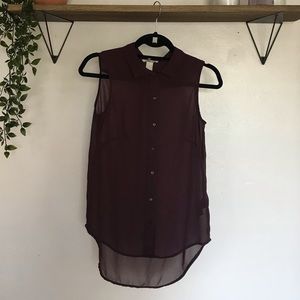 Maroon Sleeveless Chiffon Button Up